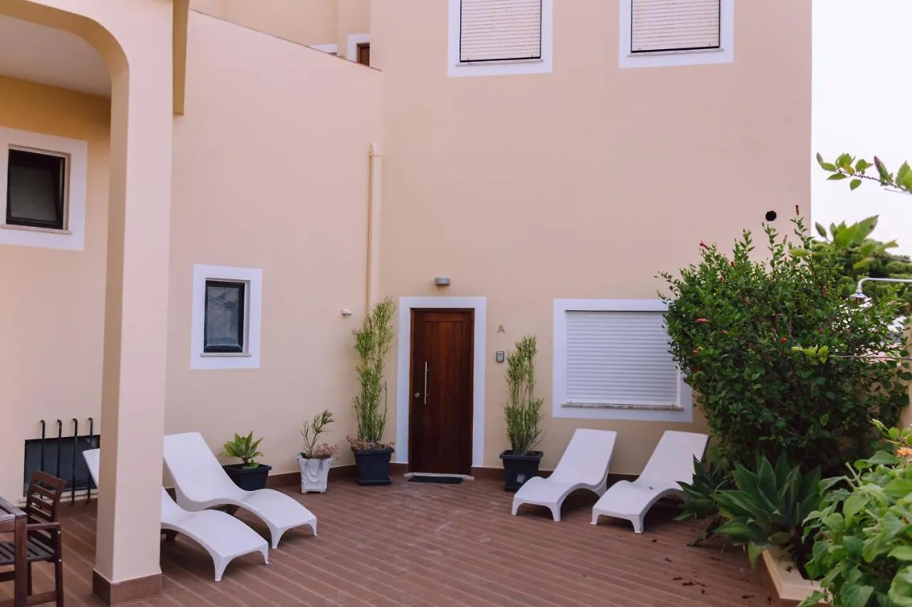 Daire Aurora Houses Lagos